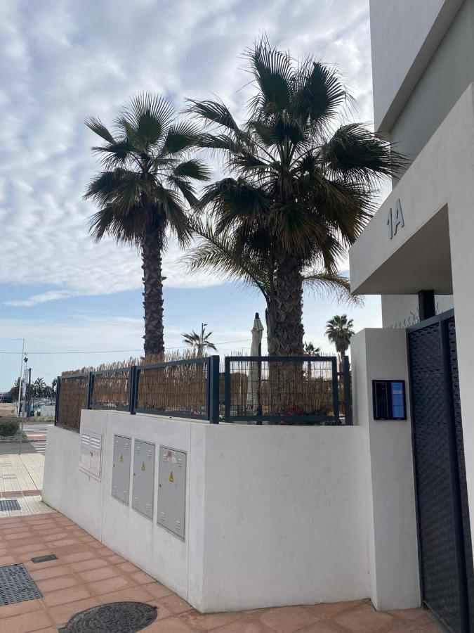 Apartamento Sealine Torrox Costa By The Beach Málaga Buitenkant foto